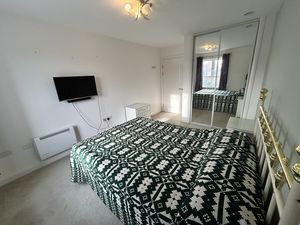 Photo 17- click for photo gallery